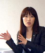 「個人情報は自分で守る意識を持つことも大切」と一色弁護士