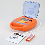 写真:AED2150トレーナー(訓練用デモ機)