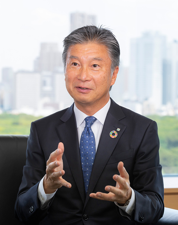 写真:尾関一郎