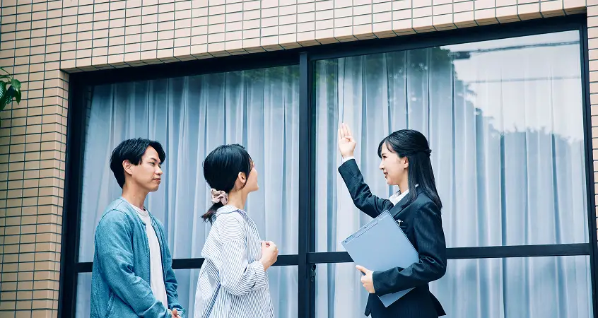 セコムの営業員がお住まいに合った「セコム・ホームセキュリティ」をご提案します