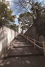 口縄坂