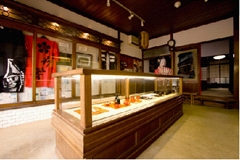 尾張町老舗交流館